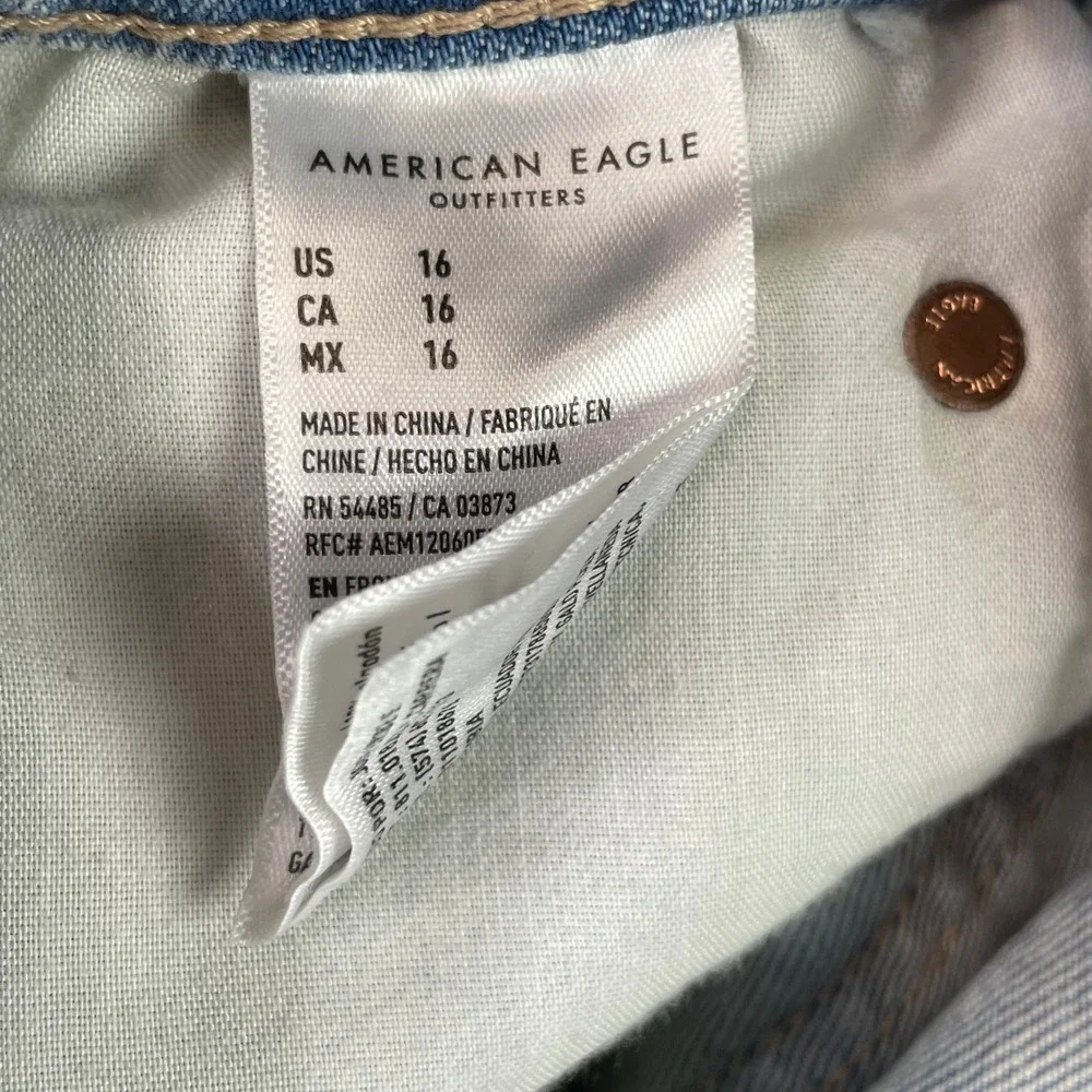 American Eagle Denim Shorts Women 16 Blue Strigid High Rise Raw Hem Distressed